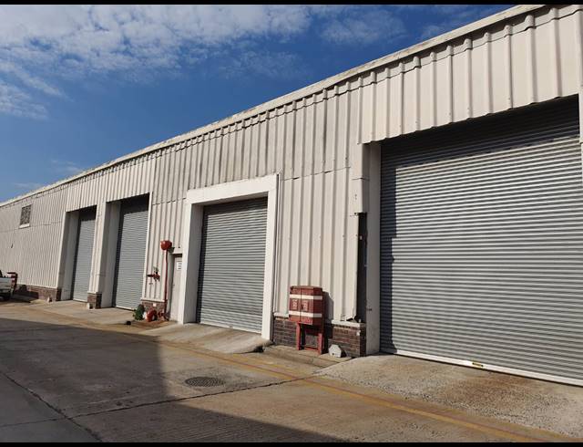 2,184M² FACTORY TO LET IN SACKS CIRCLE INDUSTRIAL